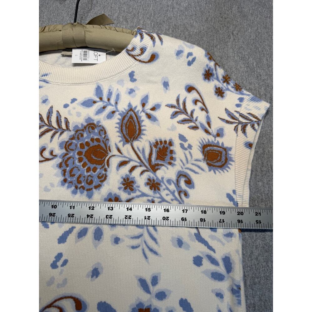 NEW WITH TAGS Loft Floral Refined Wedge Sweater Tee Ivory Brown Blue Size Small - Picture 6 of 8